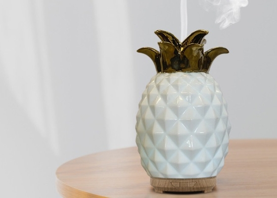 120 ml daun Emas Nanas aromaterapi minyak esensial Diffuser Keramik kabut dingin Ultrasonic Humidifier 7 warna LED